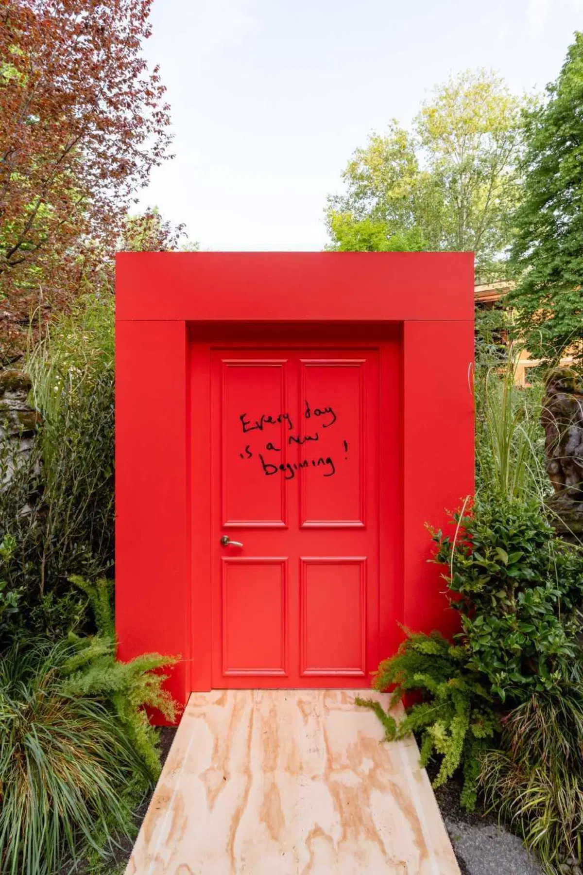 MINI Paul Smith Edition debutta al Salone del Mobile 2026: viaggio sensoriale a Palazzo Borromeo d'Adda (6)