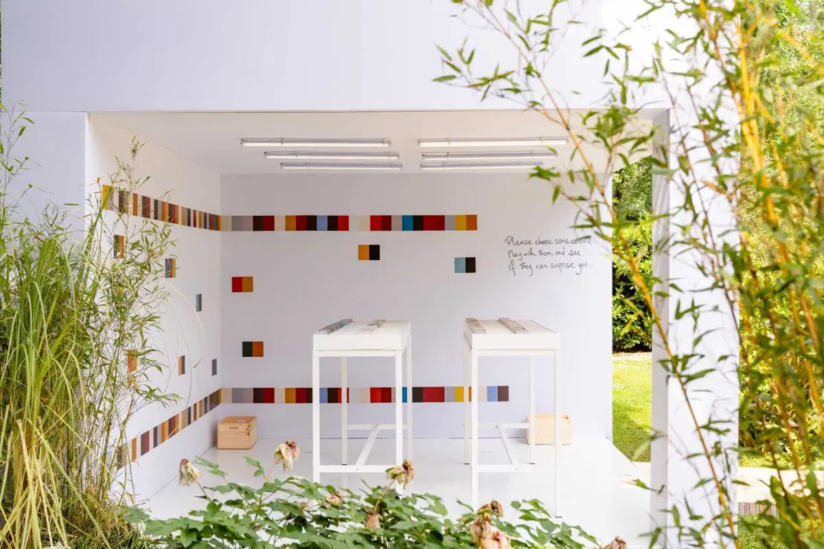 MINI Paul Smith Edition debutta al Salone del Mobile 2026: viaggio sensoriale a Palazzo Borromeo d'Adda (47)