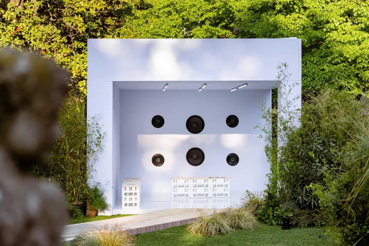 MINI Paul Smith Edition debutta al Salone del Mobile 2026: viaggio sensoriale a Palazzo Borromeo d'Adda (62)
