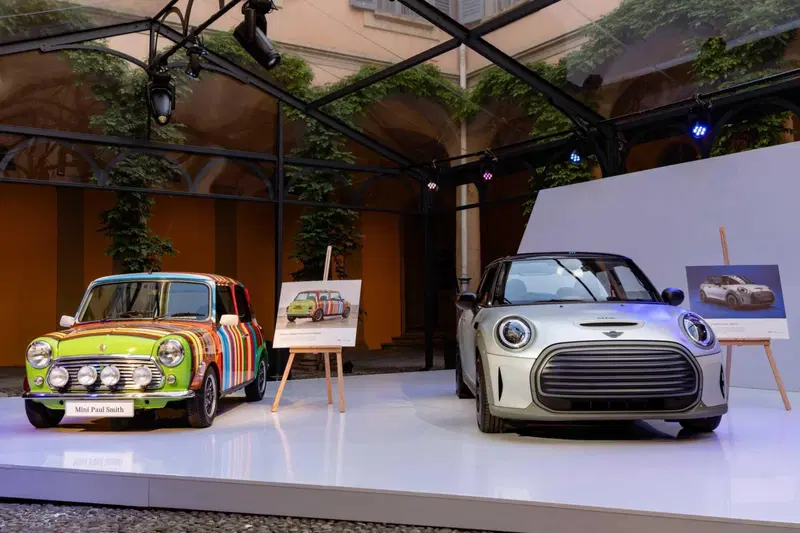 MINI Paul Smith Edition debutta al Salone del Mobile 2026: viaggio sensoriale a Palazzo Borromeo d'Adda