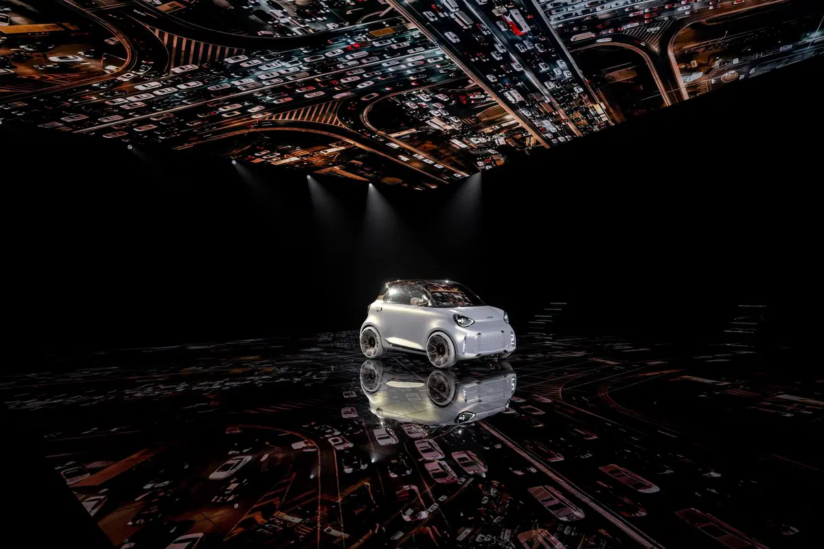Smart Concept #2: ritorna la due posti iconica, anteprima mondiale della nuova city car elettrica