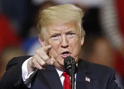 Benzina e diesel alle stelle fino al 2027? Trump esplode contro il suo segretario all'energia