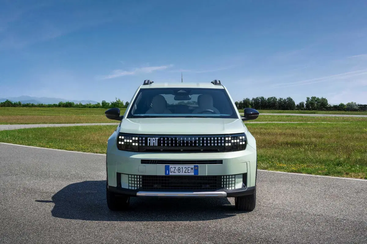 FIAT Grande Panda, ecco come portarsela a casa spendendo meno di quanto immagini (6)