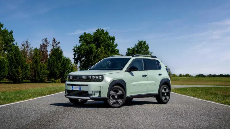 FIAT Grande Panda, ecco come portarsela a casa spendendo meno di quanto immagini