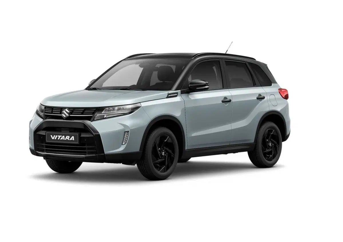Suzuki KURO, il nero diventa manifesto: Vitara e S-Cross Hybrid cambiano pelle e partono da 25.850 euro (11)