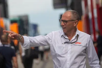 &ldquo;A Imola parlavano solo della F1&rdquo;: la stoccata di Domenicali che gela il WEC e infiamma la polemica