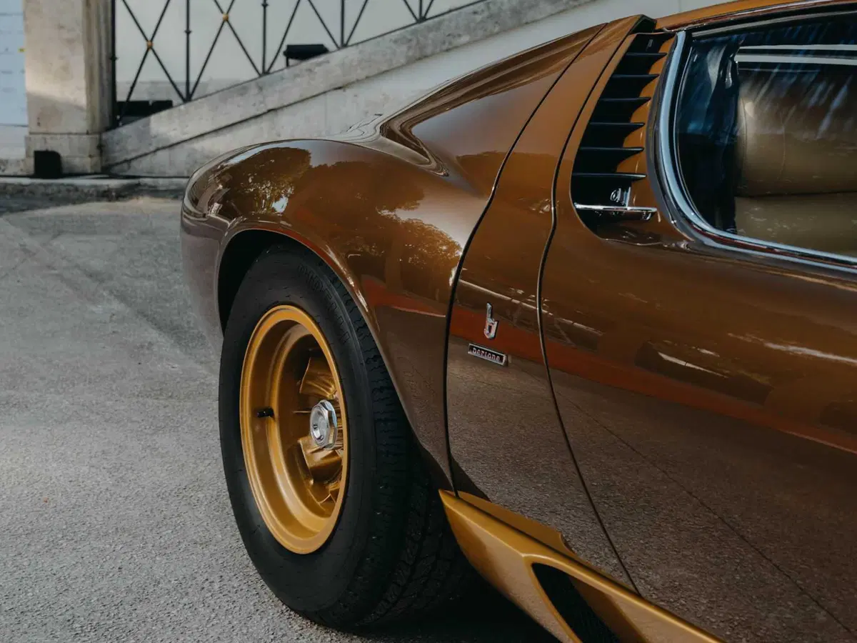 Lamborghini Miura SV del 1972 (7)