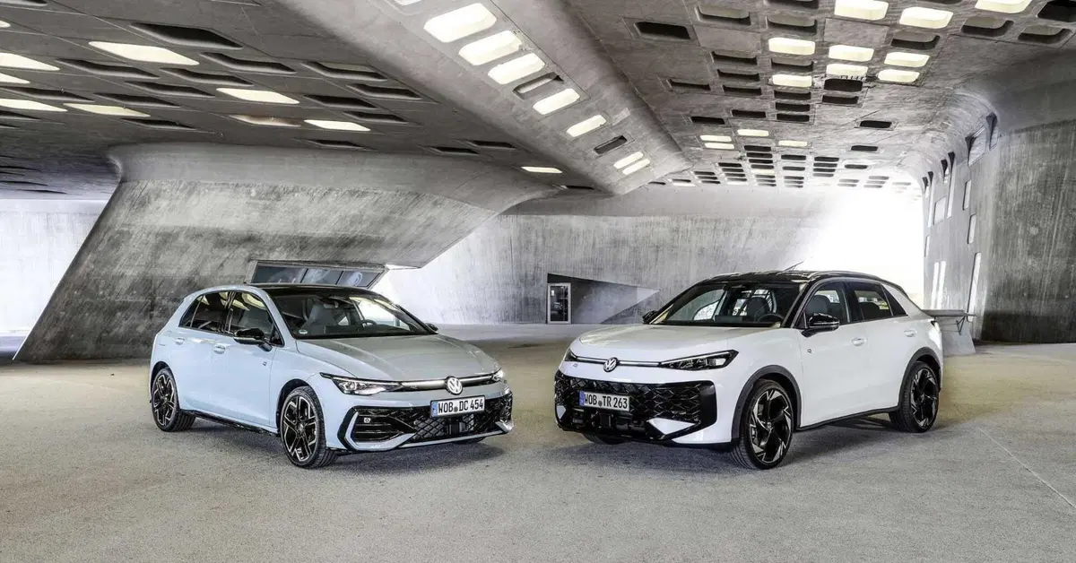 Volkswagen Golf e T-Roc full hybrid: due motori elettrici e un 1.5 TSI per dire addio ai cavi di ricarica