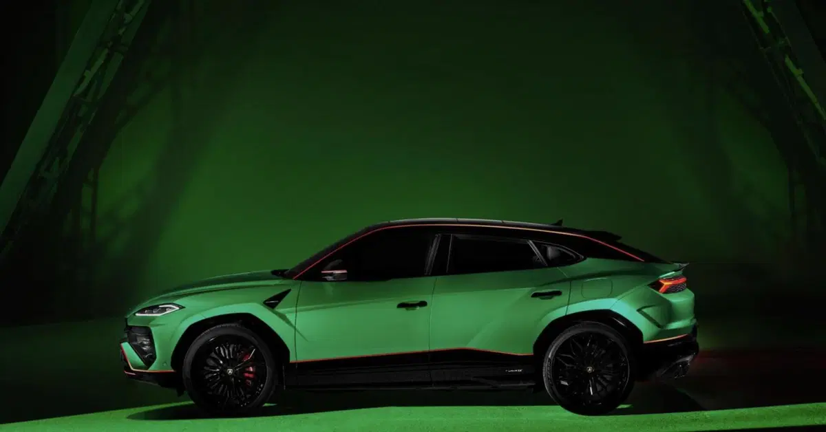 Lamborghini Urus SE Tettonero Capsule: il SUV diventa opera di design esclusiva per celebrare i 63 anni del Toro
