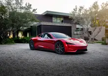 Tesla Roadster, Musk: «Sarà l'ultima auto che potrai davvero guidare». Peccato che non esista ancora