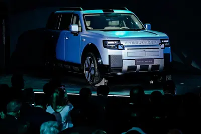 Freelander 8 ritorna, ma non &egrave; pi&ugrave; una Land Rover: nasce il maxi SUV elettrificato firmato Chery-JLR