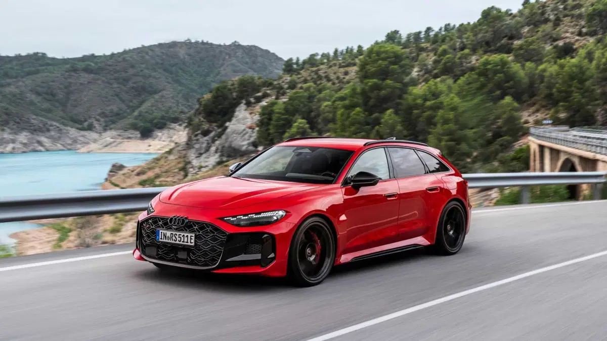 Audi RS 5 Avant (2026-->>) (5)