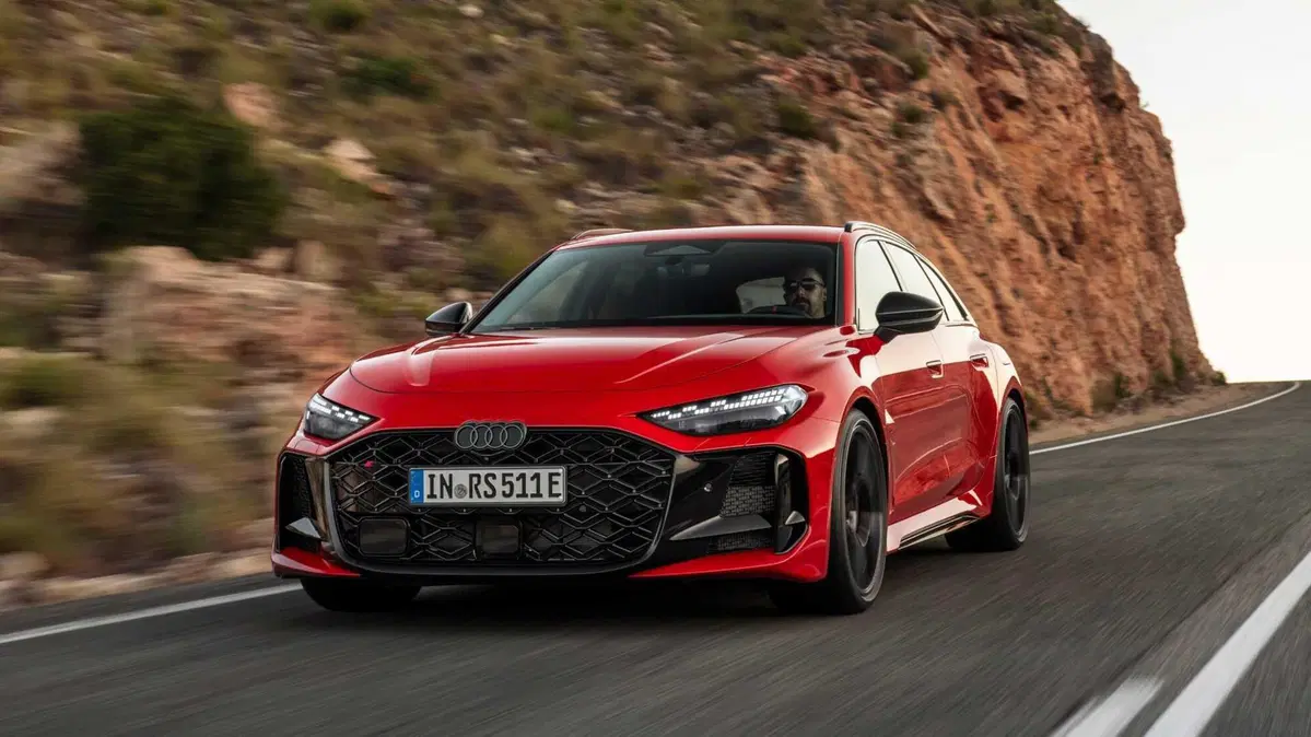 Audi RS 5 Avant (2026-->>) (6)