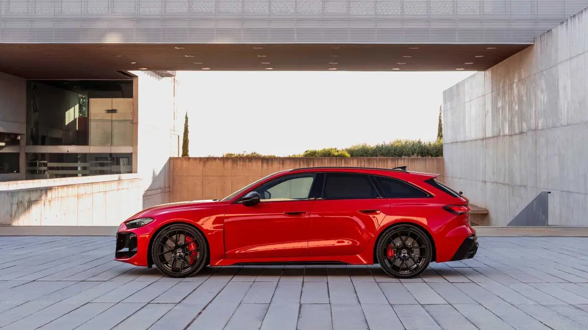 Audi RS 5 Avant (2026-->>) (4)