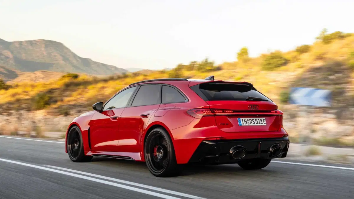 Audi RS 5 Avant (2026-->>) (8)
