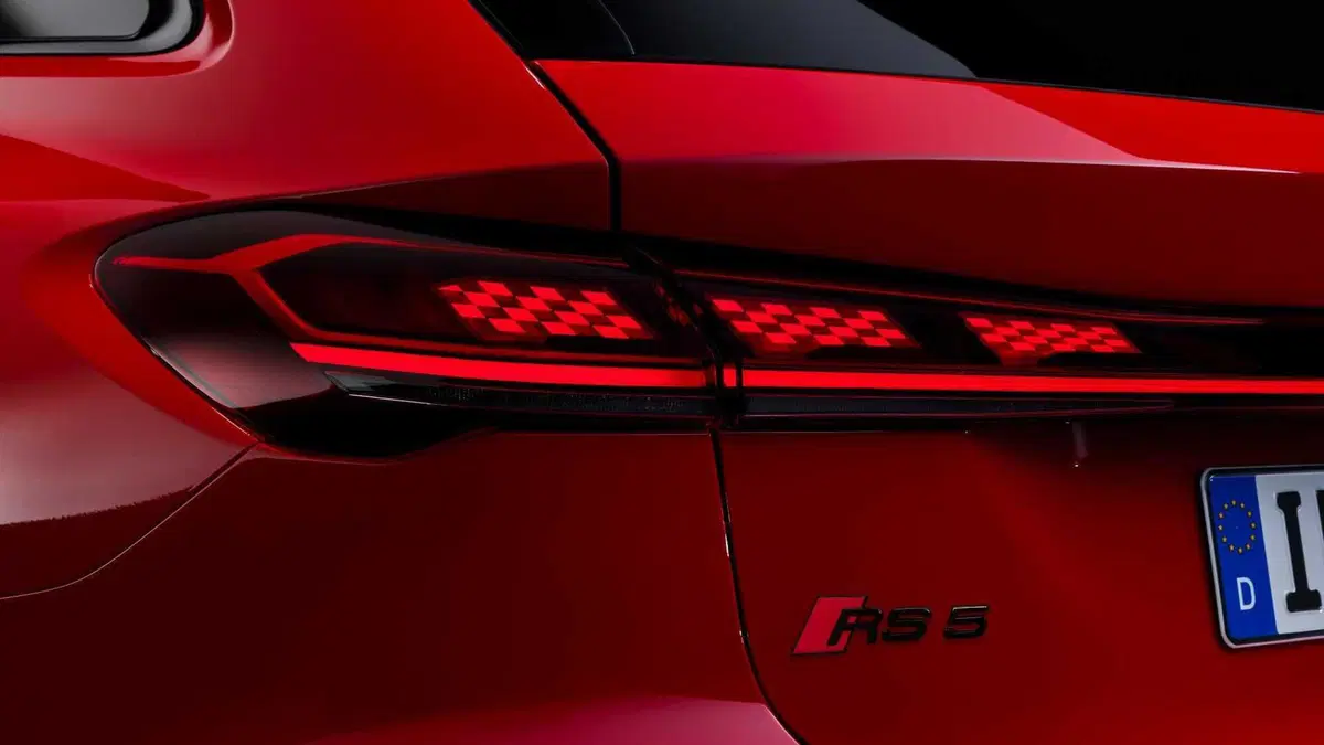 Audi RS 5 Avant (2026-->>) (18)
