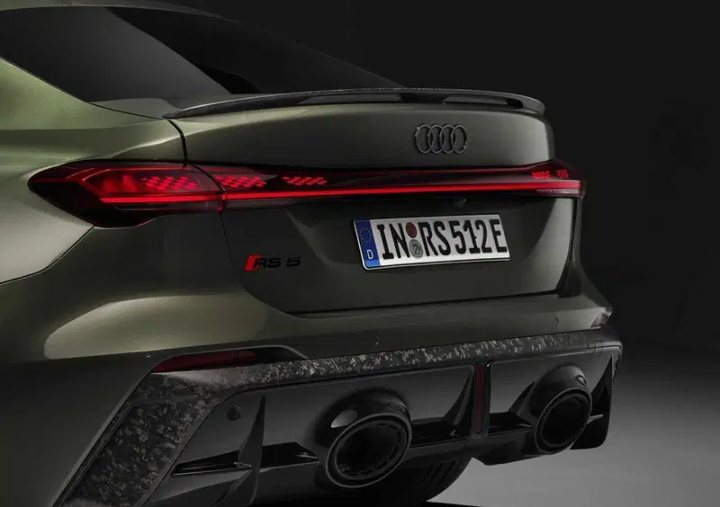Audi RS 5 (20)