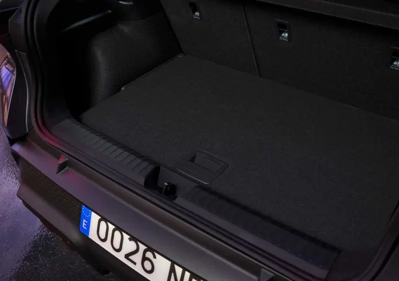 Cupra Raval (2026-->>) (11)