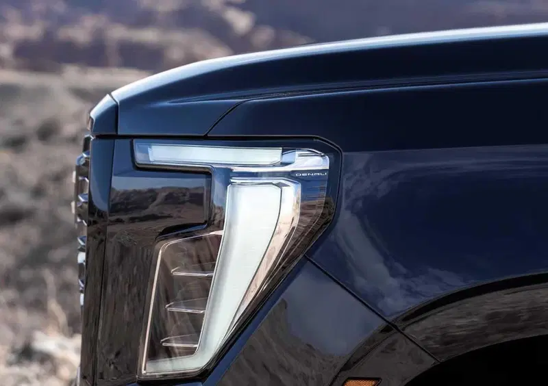 GMC Yukon (13)