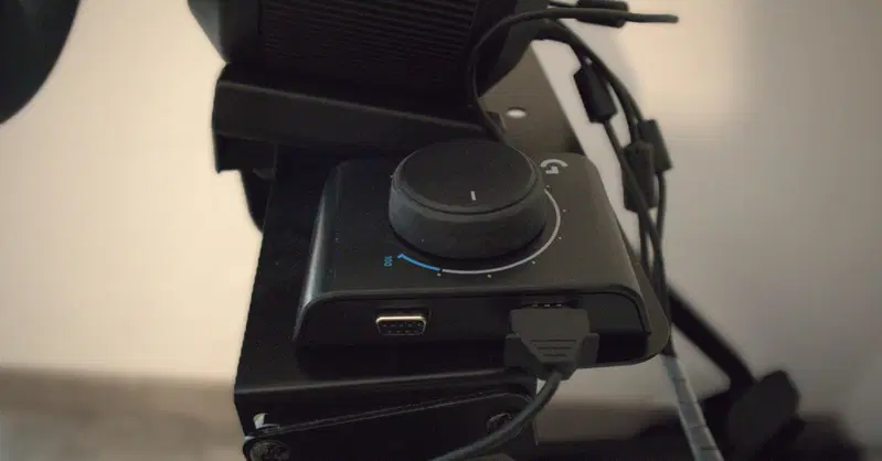 Logitech Race Adapter &ndash; L&rsquo;upgrade intelligente per chi ha un volante Logitech G
