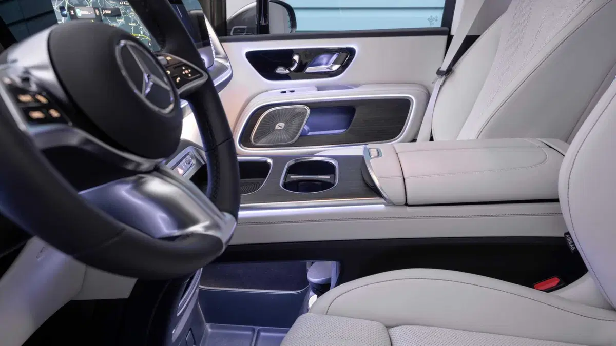 Mercedes-Benz Classe VLE (2026-->>) (8)