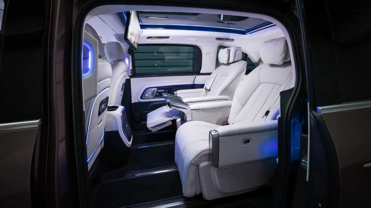 Mercedes-Benz Classe VLE (2026-->>) (12)