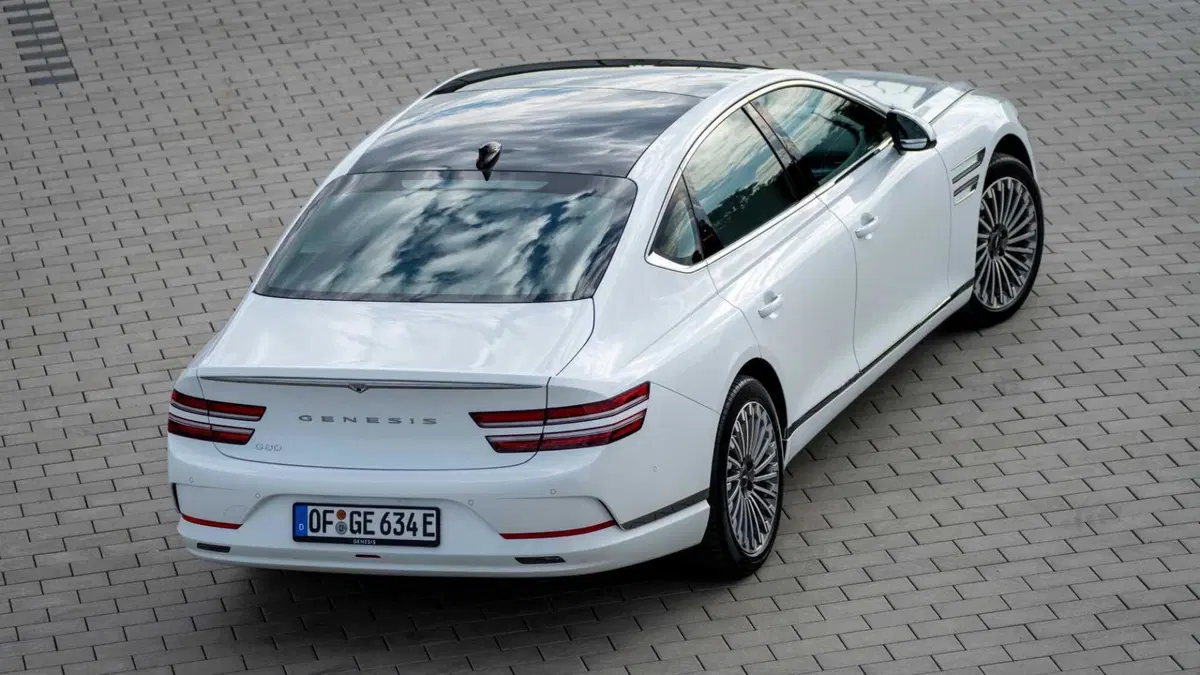 Genesis G80 (2026-->>) (4)