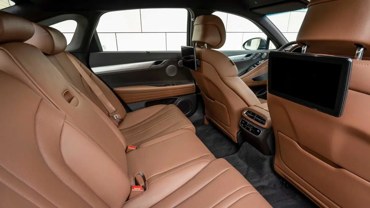 Genesis G80 (2026-->>) (6)