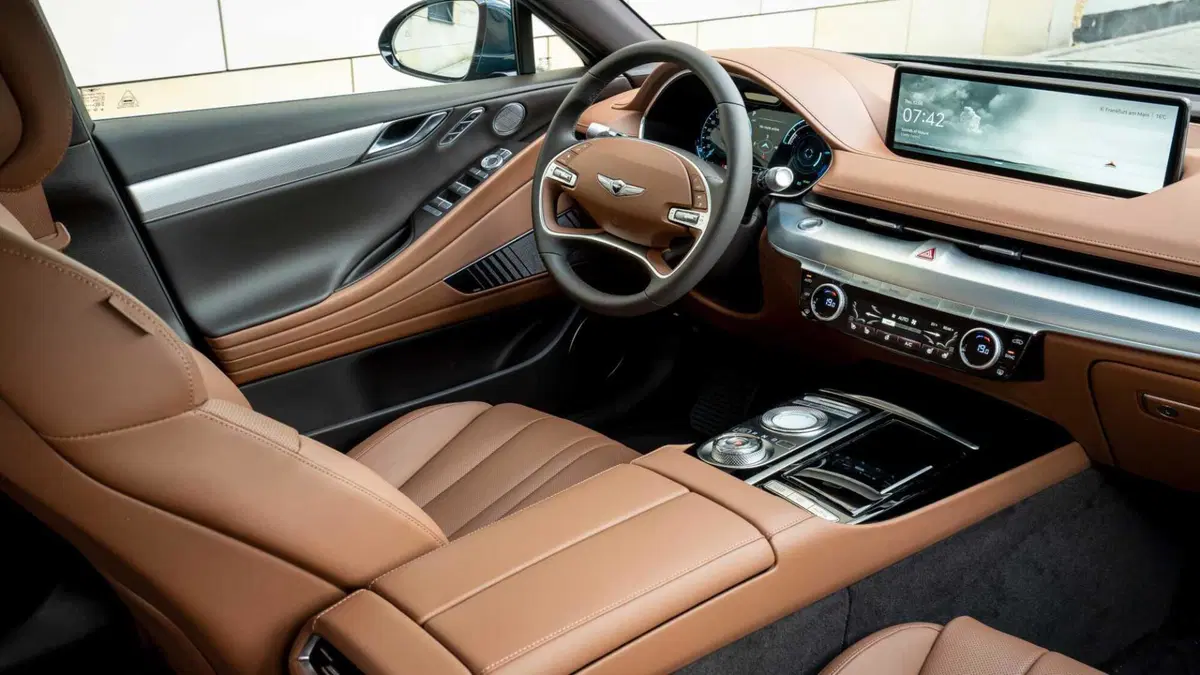 Genesis G80 (2026-->>) (5)