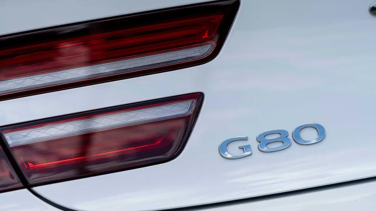 Genesis G80 (2026-->>) (14)