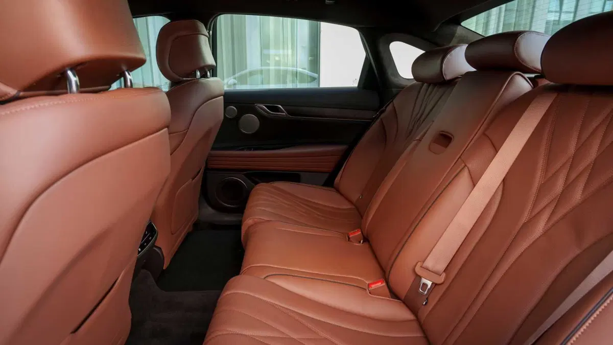 Genesis G80 (2026-->>) (10)