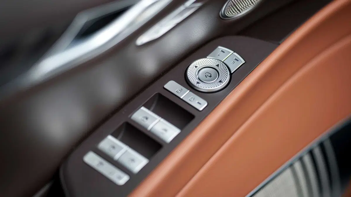 Genesis G80 (2026-->>) (22)