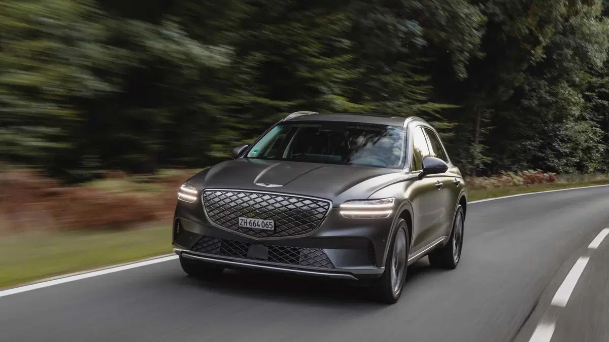 Genesis GV70 (6)