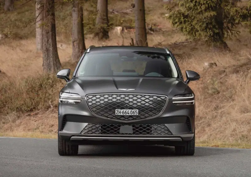 Genesis eGV70 (4)