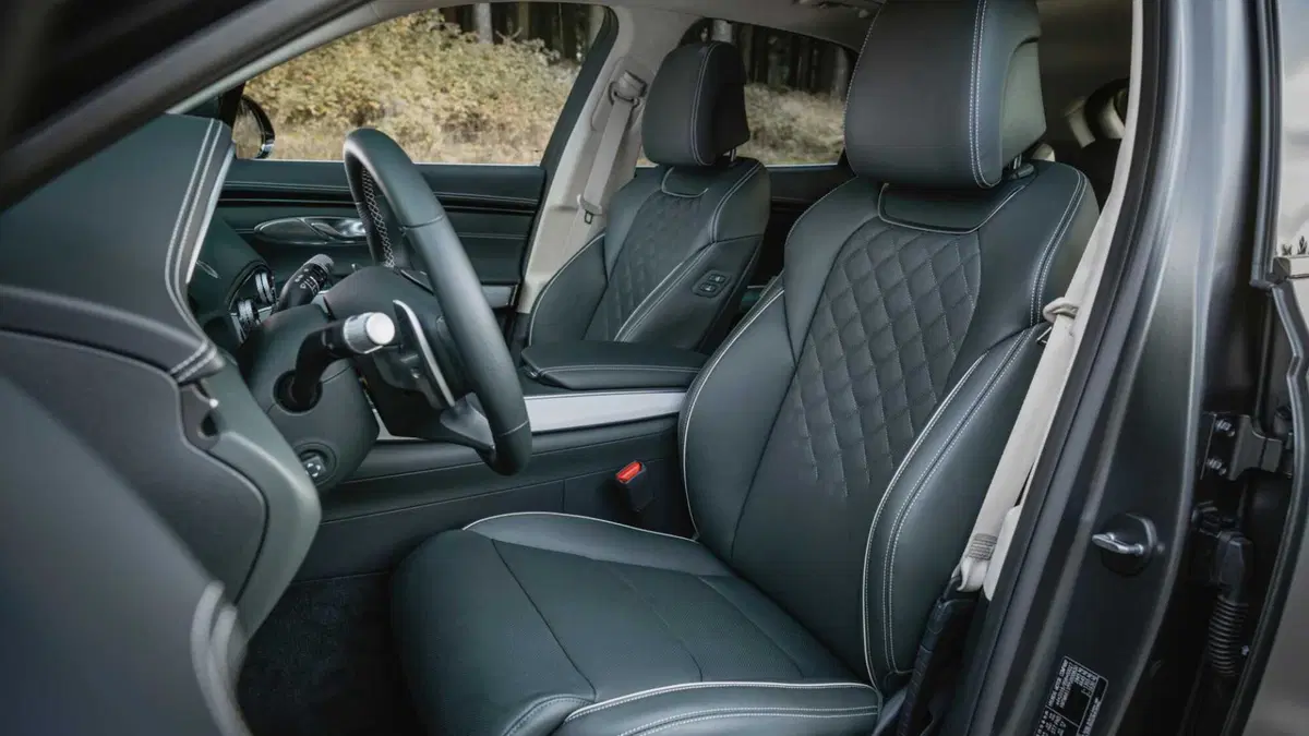 Genesis GV70 (12)