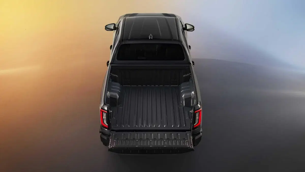 Toyota Hilux 59,2 kWh double cab Icon (8)