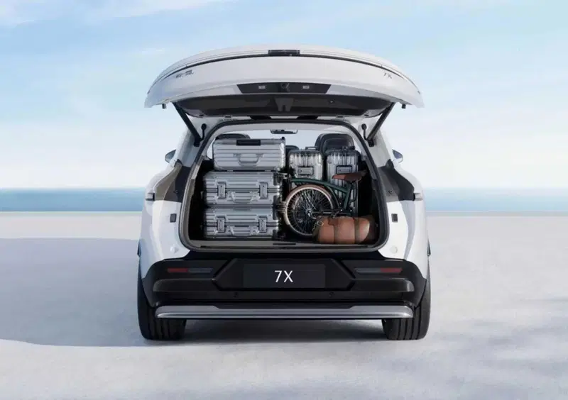 Zeekr 7X (9)