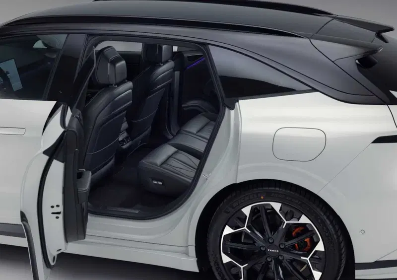 Zeekr 7GT (18)