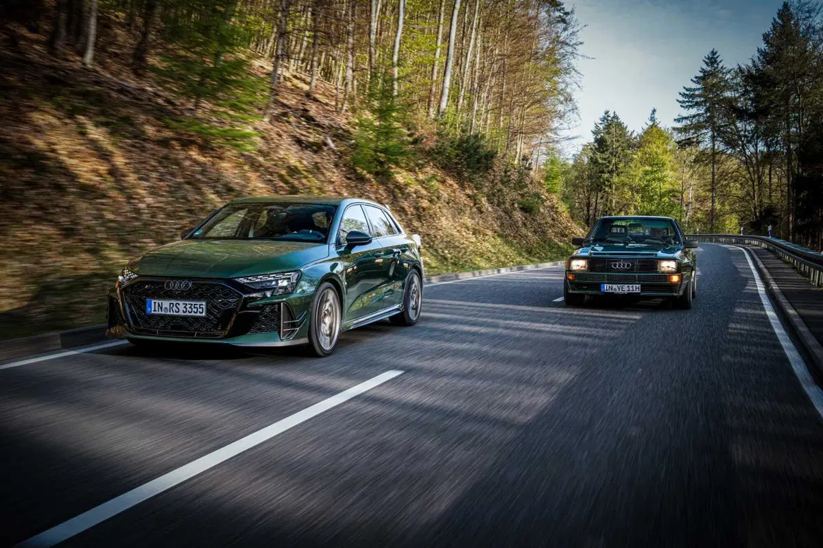 Audi RS3 Competition Limited: il canto del cigno del cinque cilindri vale davvero €106.700? (VIDEO) (24)