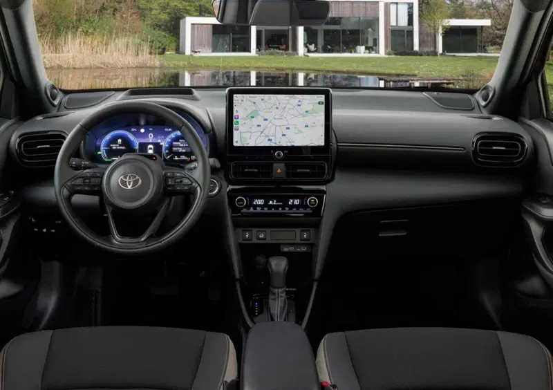 Toyota Yaris Cross (10)