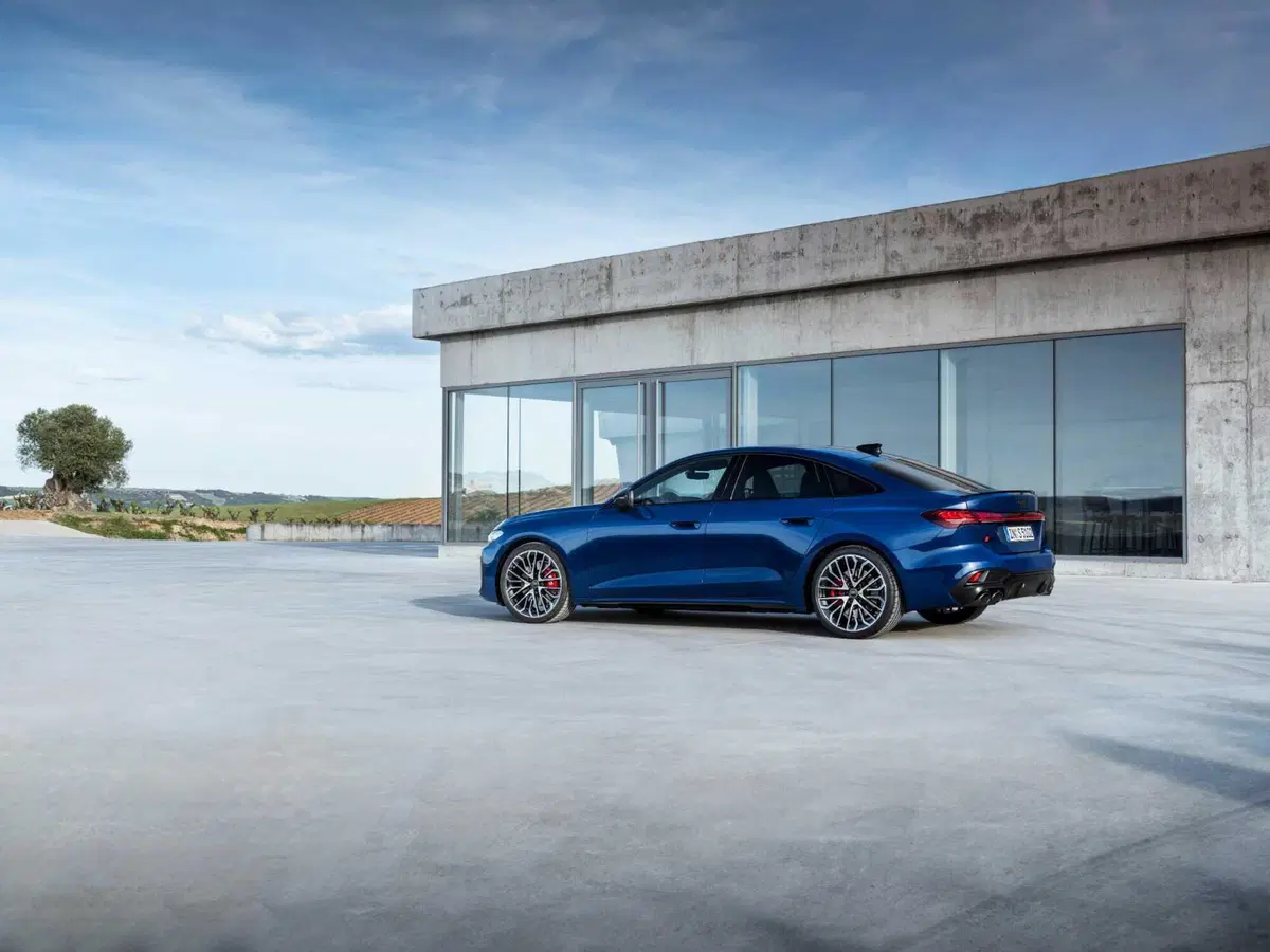 Audi S5 2026: 367 CV, V6 e trazione Quattro. E se non costasse poi così tanto? (VIDEO) (41)