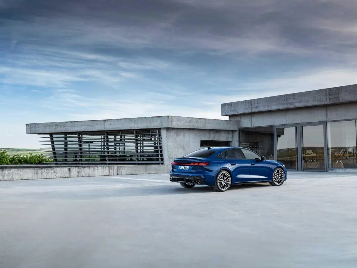 Audi S5 2026: 367 CV, V6 e trazione Quattro. E se non costasse poi così tanto? (VIDEO) (42)