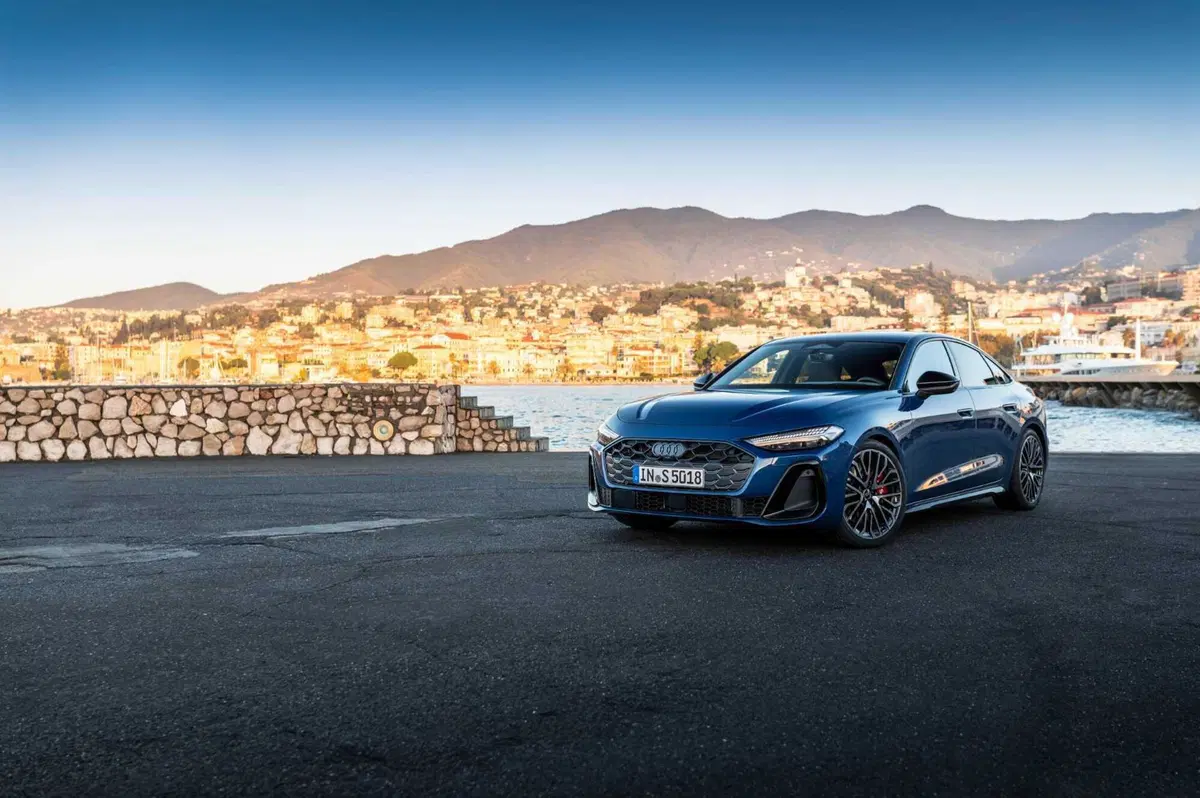Audi S5 2026: 367 CV, V6 e trazione Quattro. E se non costasse poi così tanto? (VIDEO) (44)