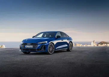 Audi S5 2026: 367 CV, V6 e trazione Quattro. E se non costasse poi così tanto? (VIDEO)