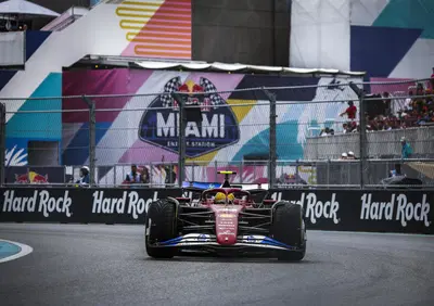 Antonelli leader a 19 anni, la sfida Ferrari-Mercedes e l'incognita meteo: la F1 riparte dal GP di Miami. Guida e Orari TV