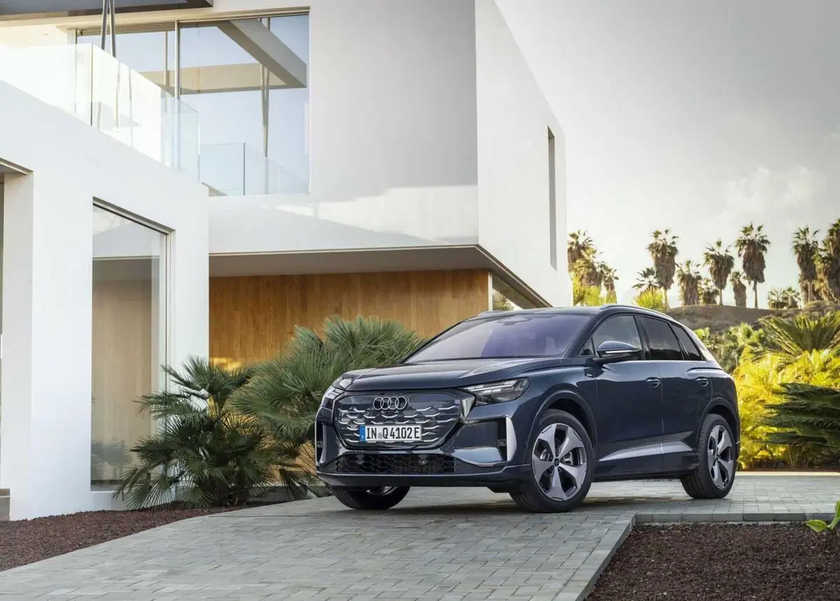 Audi Q4 e-tron, l'aggiornamento la trasforma: 592 km di autonomia e ricarica bidirezionale (14)