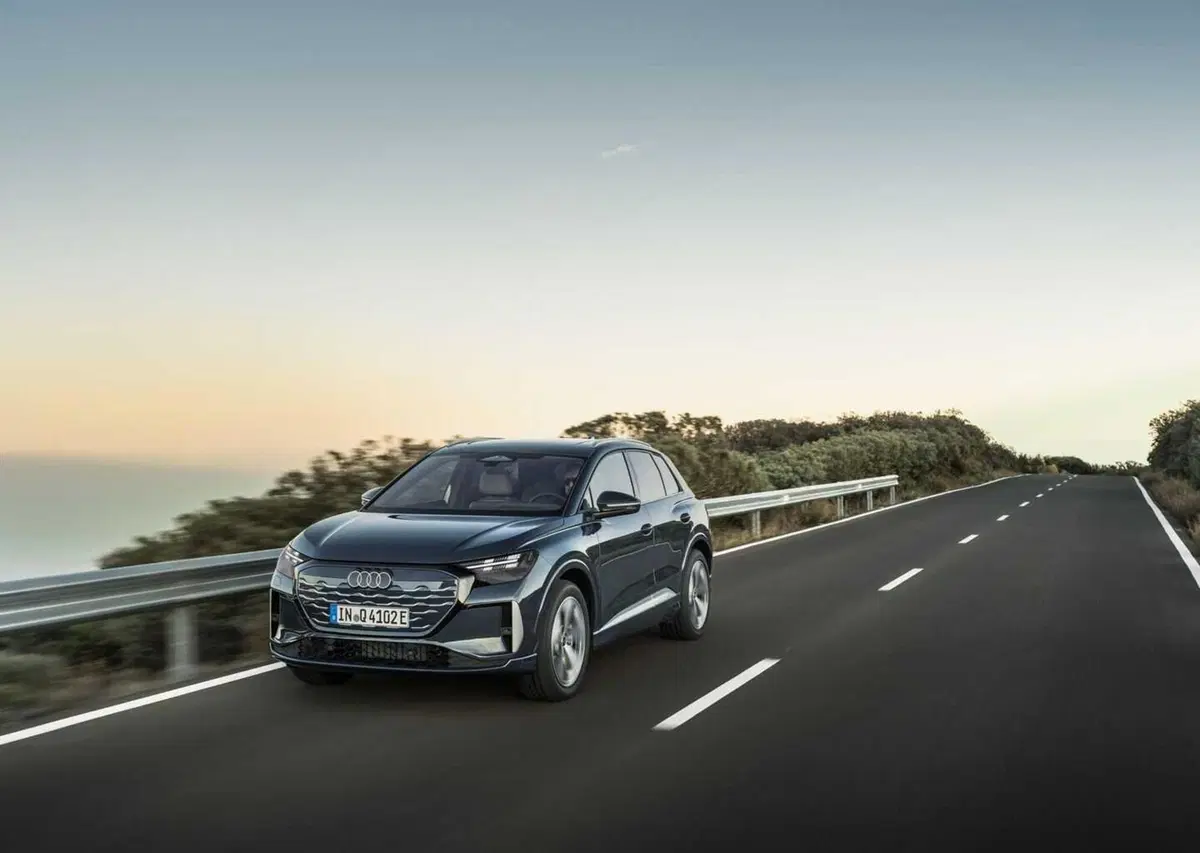 Audi Q4 e-tron, l'aggiornamento la trasforma: 592 km di autonomia e ricarica bidirezionale (16)