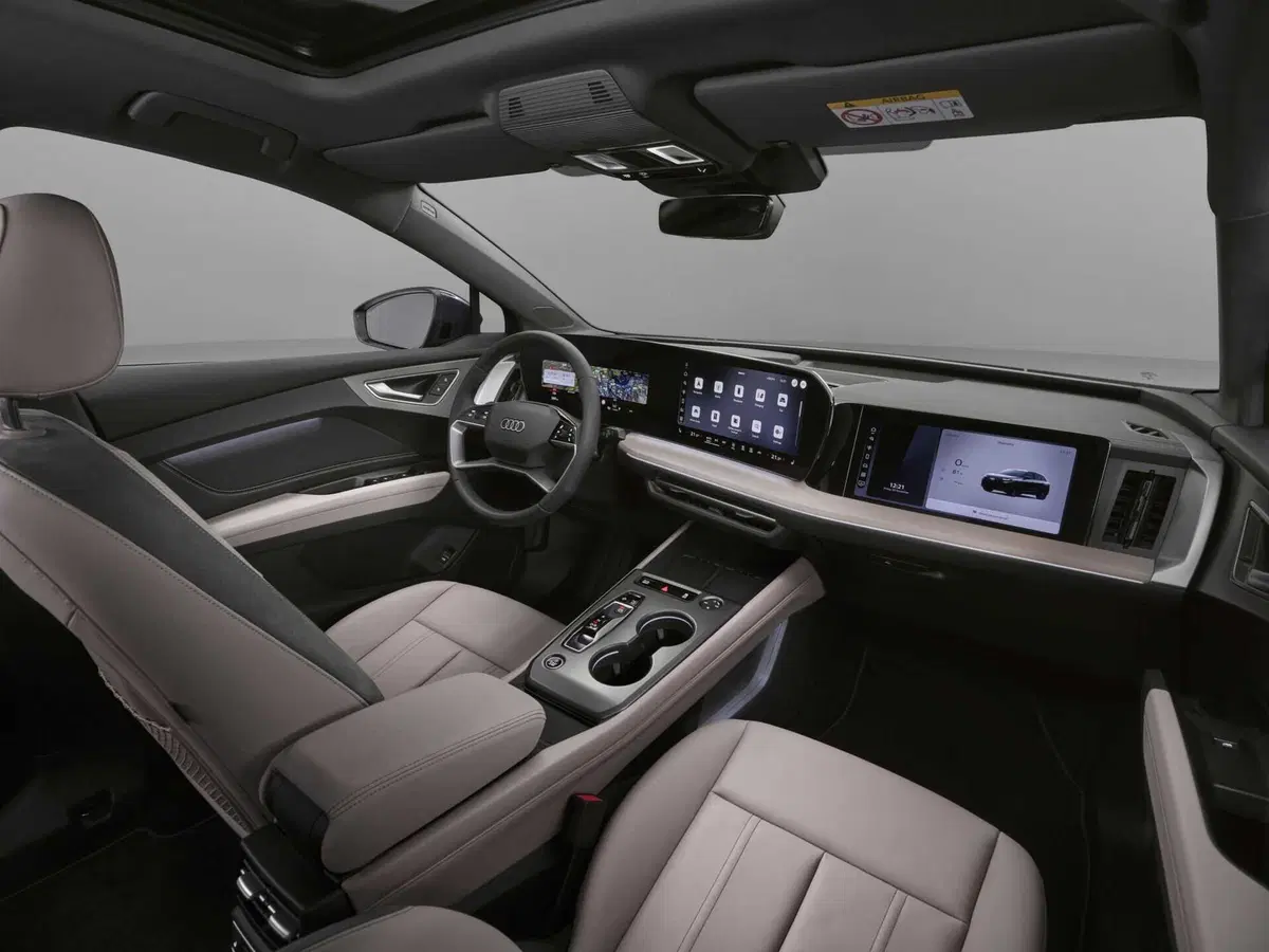 Audi Q4 e-tron, l'aggiornamento la trasforma: 592 km di autonomia e ricarica bidirezionale (18)