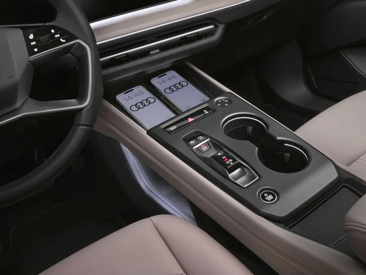 Audi Q4 e-tron, l'aggiornamento la trasforma: 592 km di autonomia e ricarica bidirezionale (22)