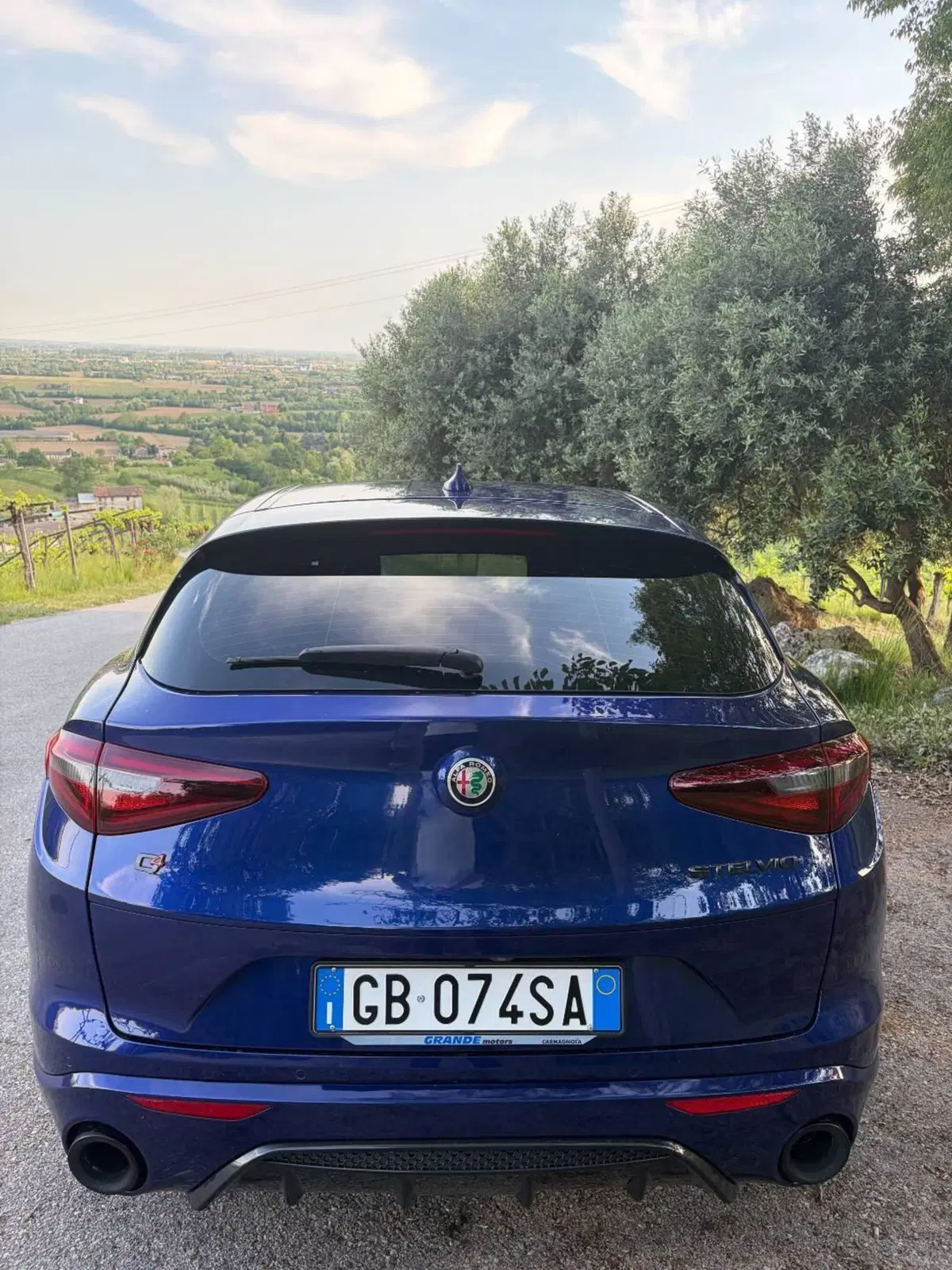 Alfa Romeo Stelvio usata a Pordenone (5)